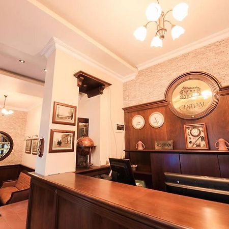 סבילנגראד Hotel Central מראה חיצוני תמונה