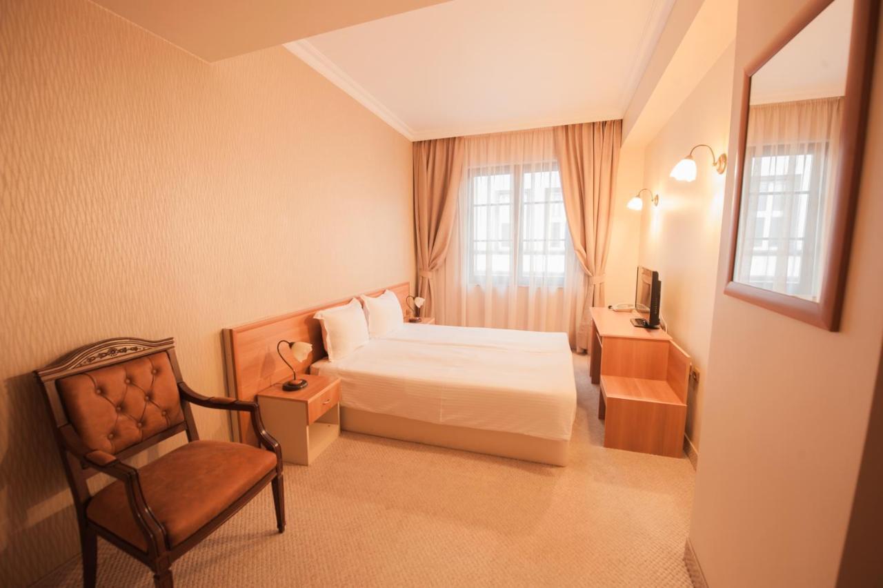 סבילנגראד Hotel Central מראה חיצוני תמונה